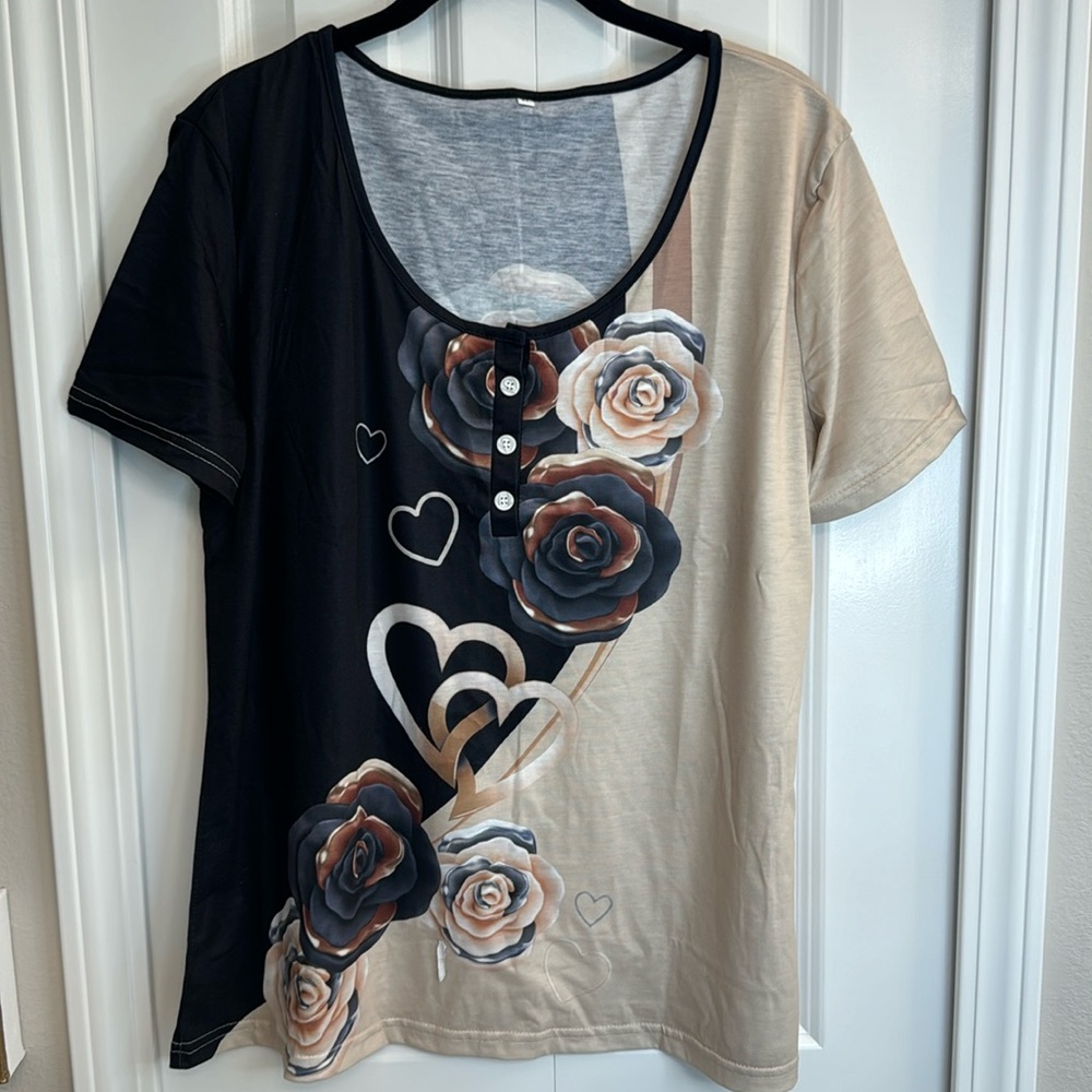 Short sleeve top